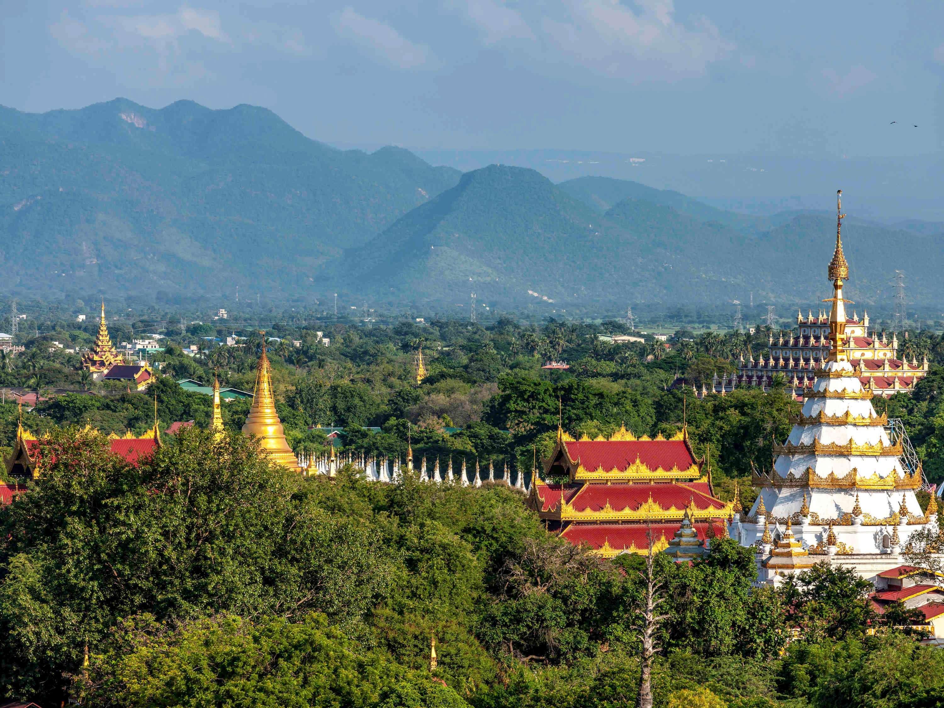 Mercure Mandalay Hill Resort Exteriör bild